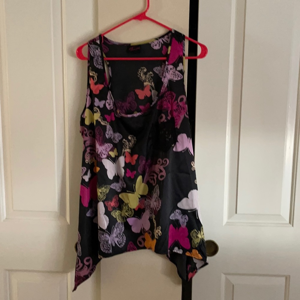 Butterfly tank with lace pocket plus size 0